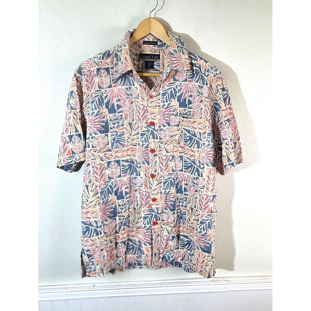 Casual Life Hawaiian Shirt Mens L Tropical Camp Aloha Vacation Rayon Button Up
